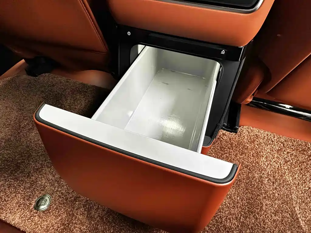Li Auto Li L9 — миниатюра 23