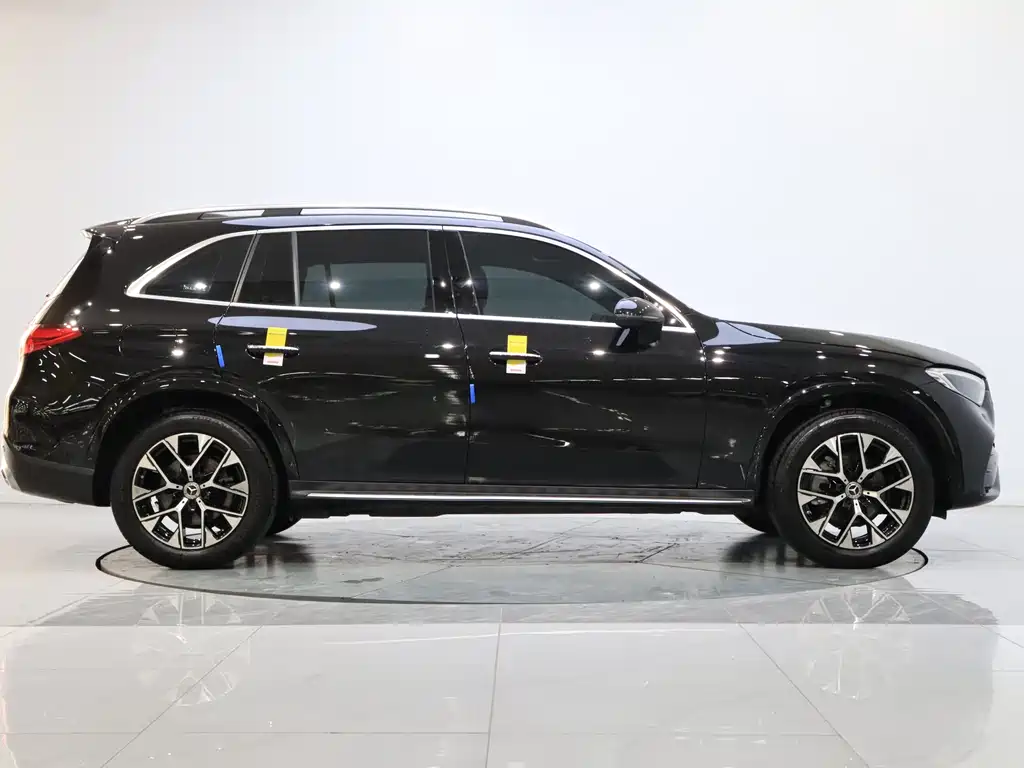 Mercedes-Benz GLC 2024 GLC 260 L 4MATIC Luxury 5 мест