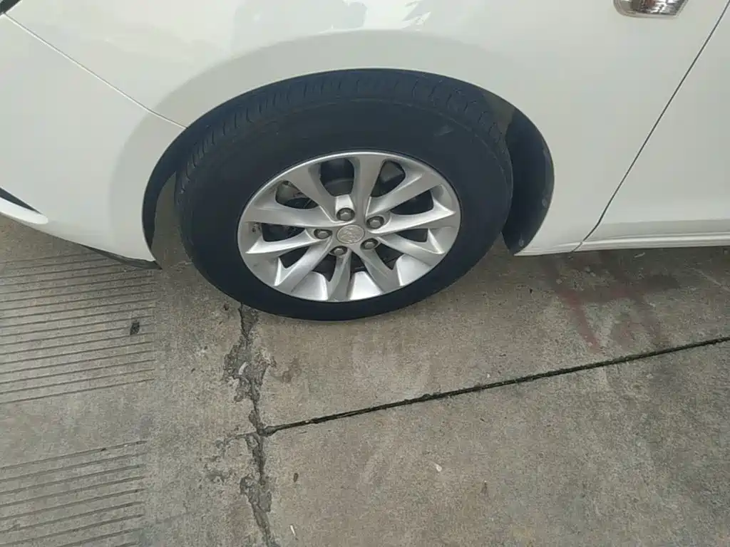 Buick Excelle — миниатюра 23
