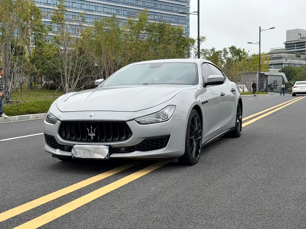 Maserati Ghibli