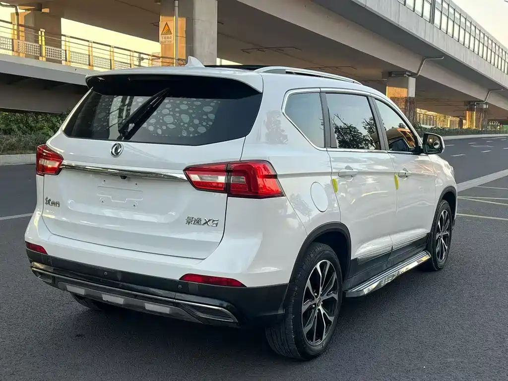 DONGFENG JINGYI X5