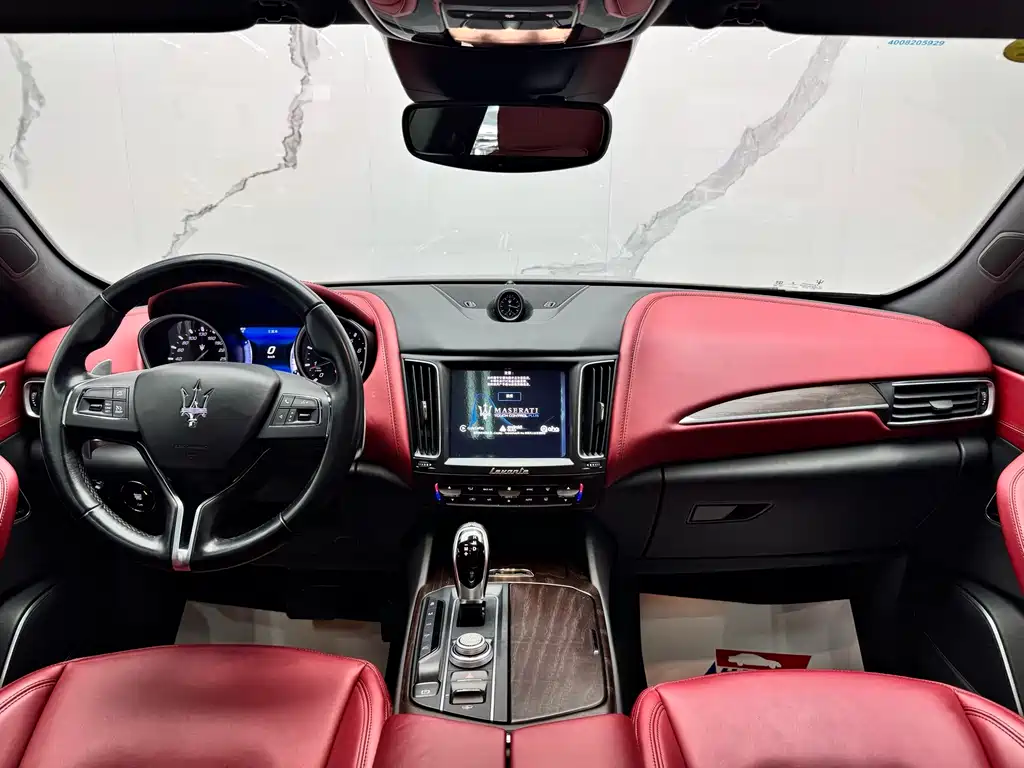 Maserati Levante — миниатюра 9