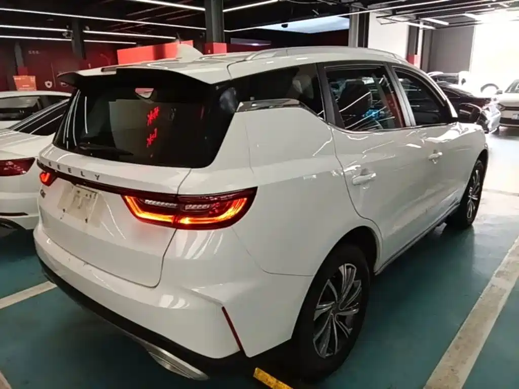 Geely Vision X6 — миниатюра 7