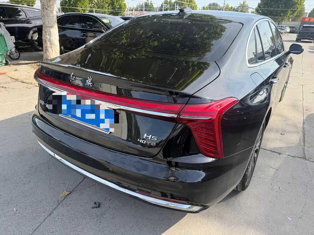 Hongqi Hongqi H5 — миниатюра 6