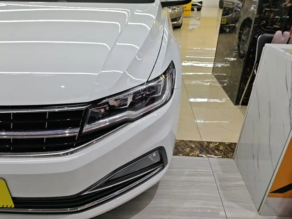Volkswagen Bora — миниатюра 24