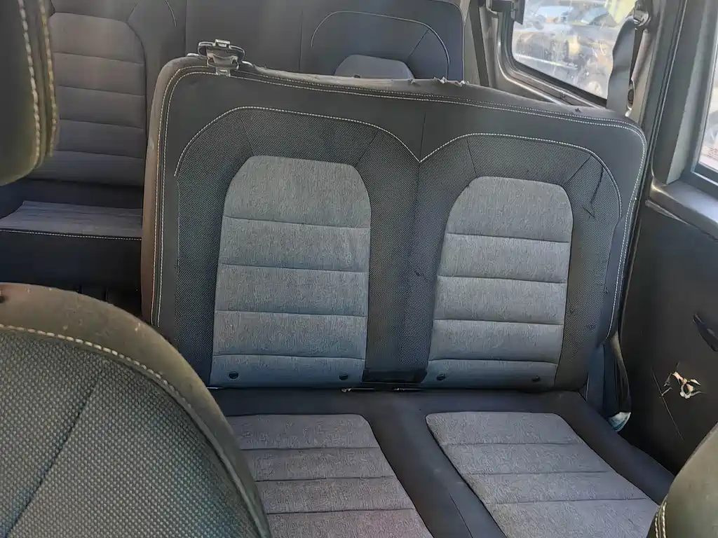 Wuling Hongguang PLUS — миниатюра 6