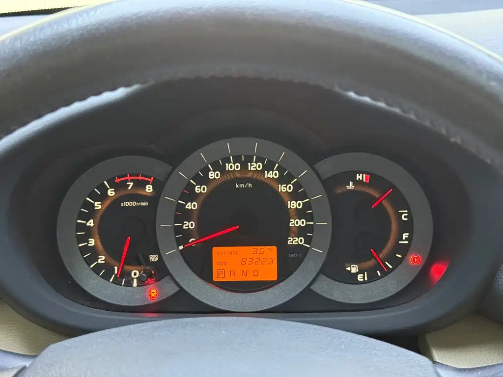 Toyota RAV4 — миниатюра 16