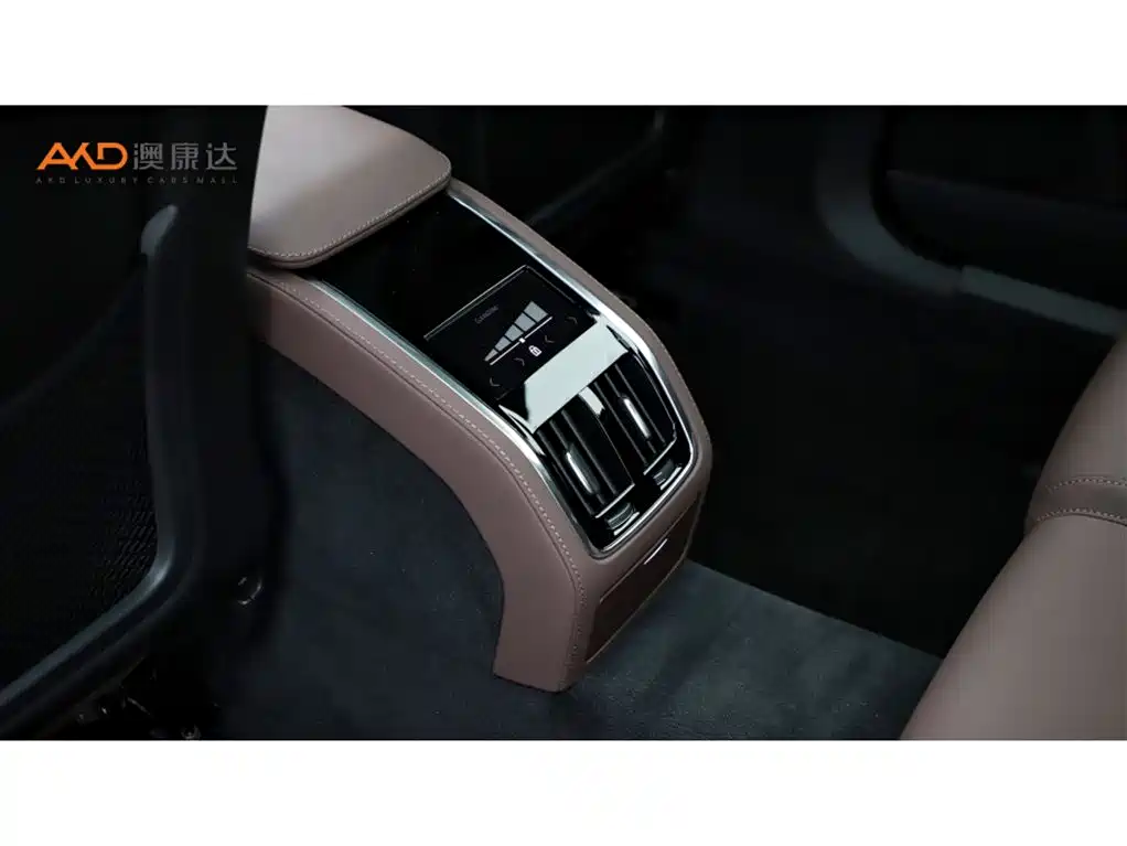 Volvo S90 — миниатюра 9