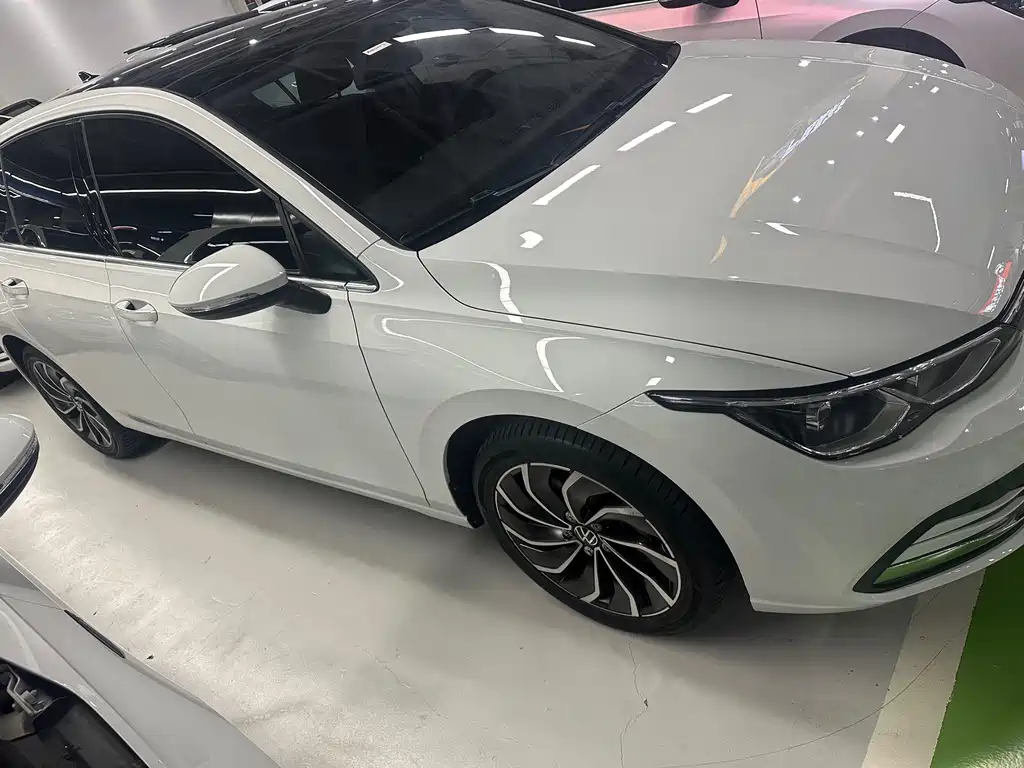 Volkswagen Golf — миниатюра 3