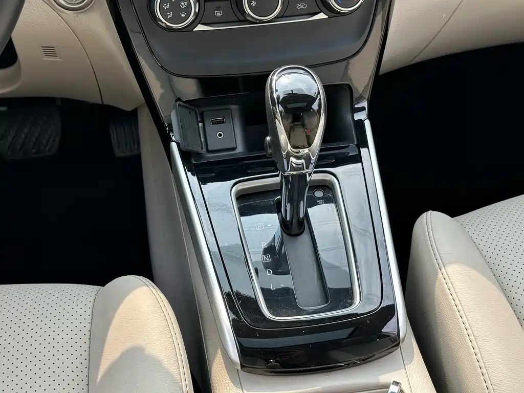Nissan Sylphy — миниатюра 21