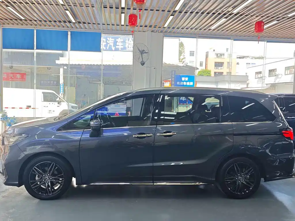 Honda Odyssey — миниатюра 4