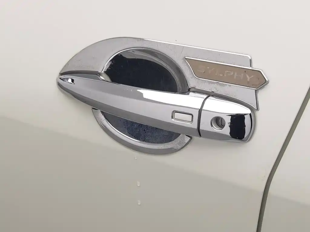 Nissan Sylphy — миниатюра 18