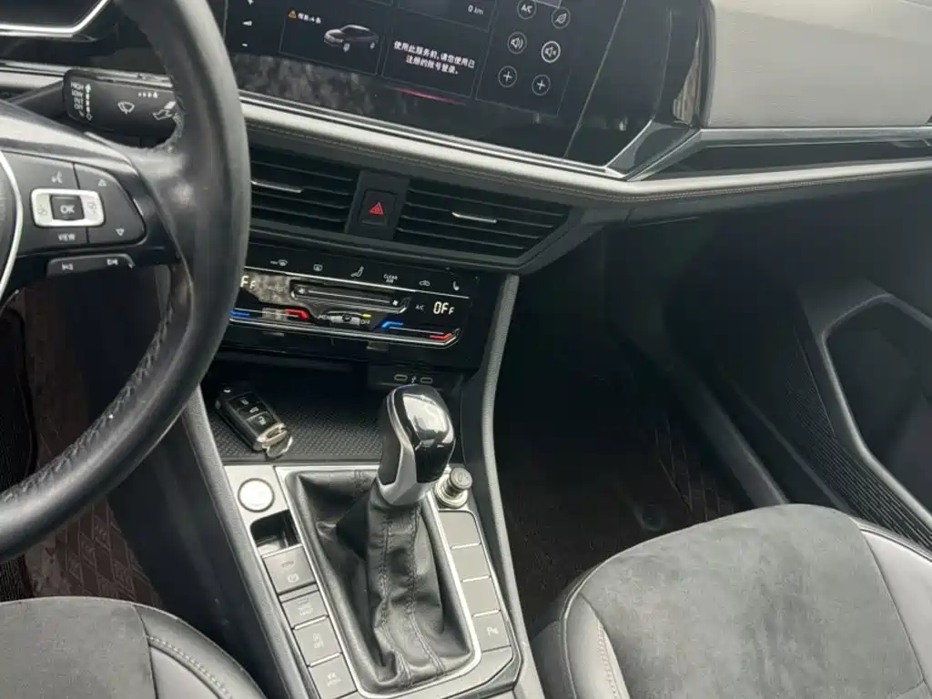 Volkswagen Sagitar — миниатюра 5