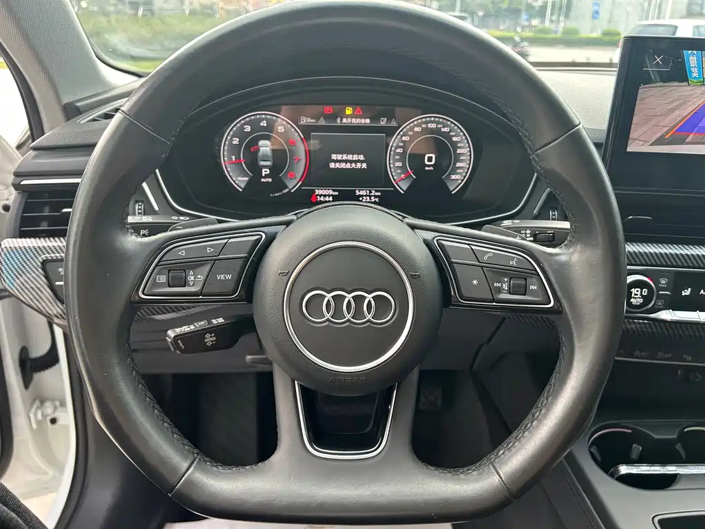 AUDI A4L