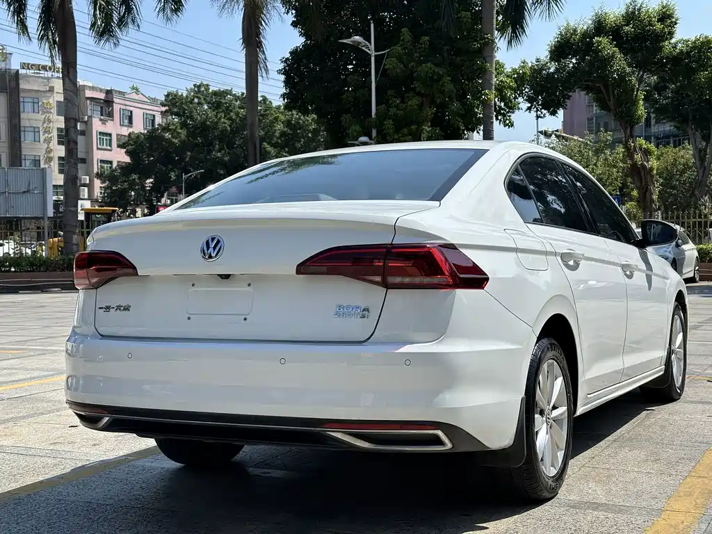Volkswagen Bora — миниатюра 7