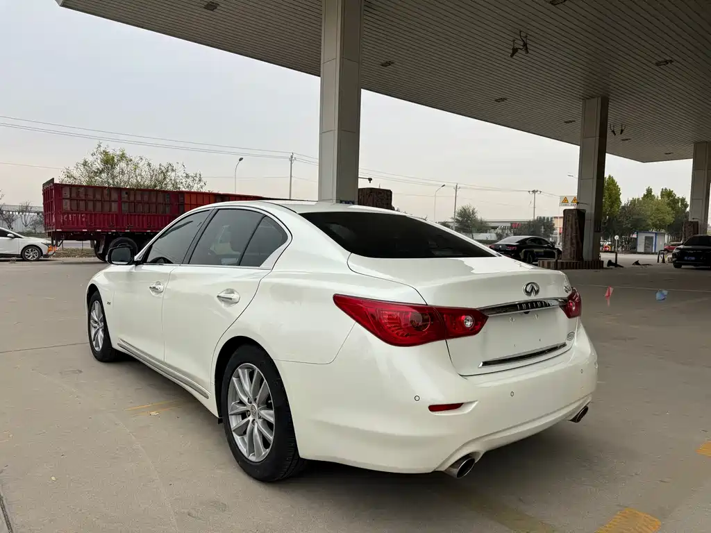 Infiniti Q50L — миниатюра 13
