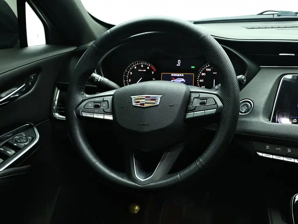 Cadillac XT4 — миниатюра 17