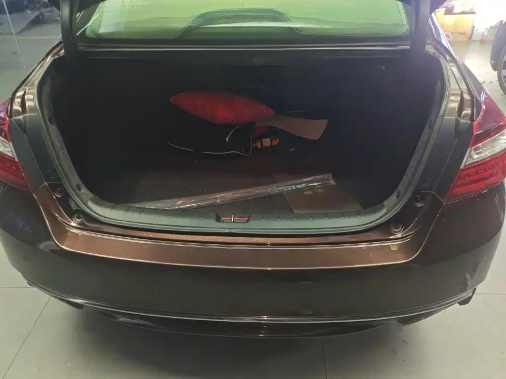 Honda Accord — миниатюра 13
