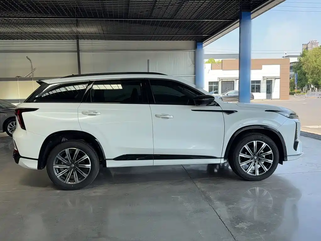 Changan CS75 PLUS — миниатюра 10