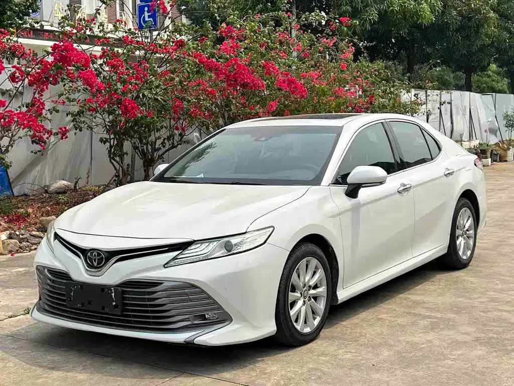 Toyota Camry 2018