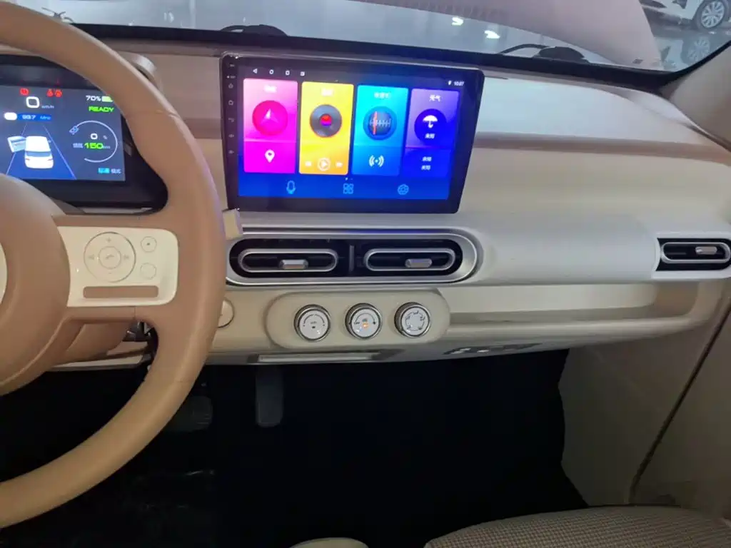 Wuling MINIEV — миниатюра 13