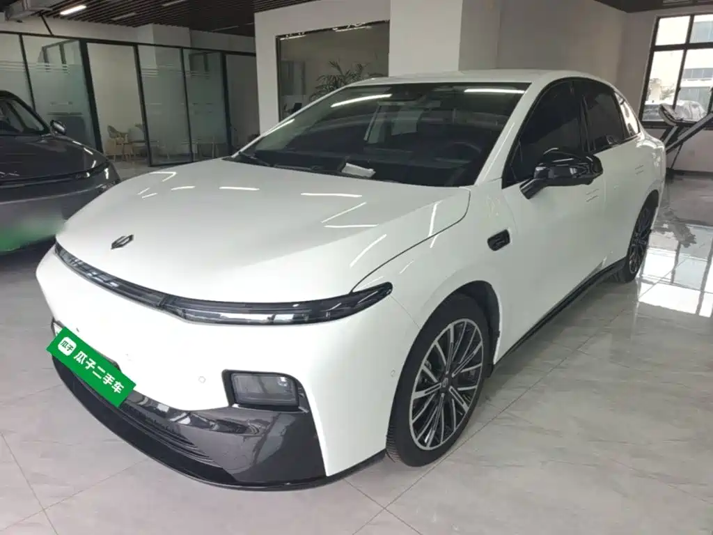 Leapmotor Leapmotor B01 - фото 2