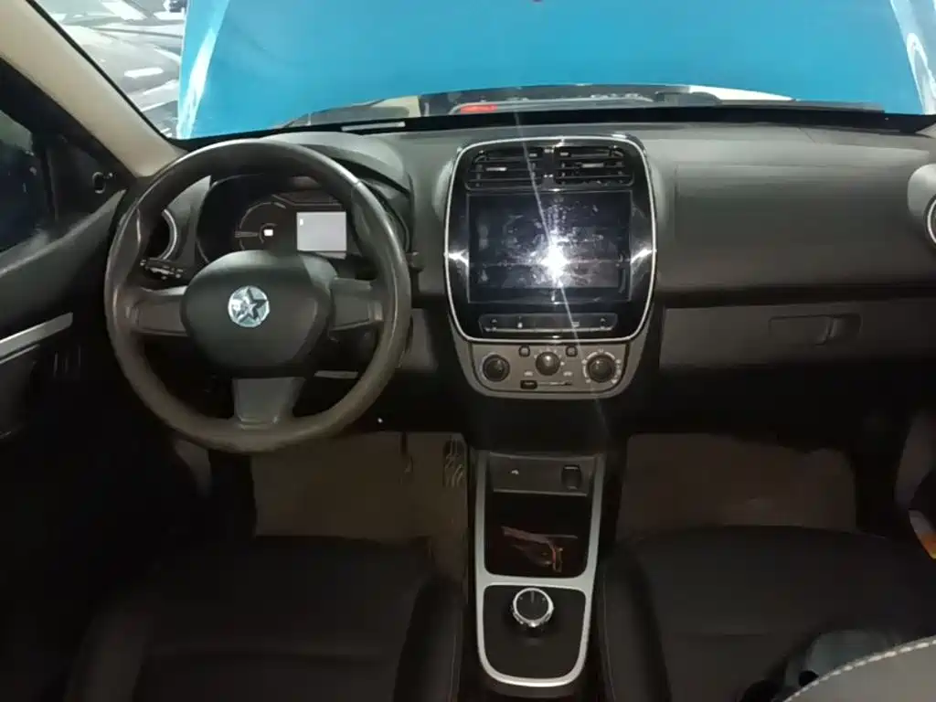 Venucia e30 — миниатюра 10