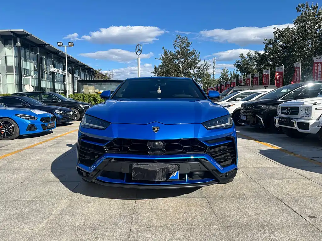 Lamborghini Urus — миниатюра 2
