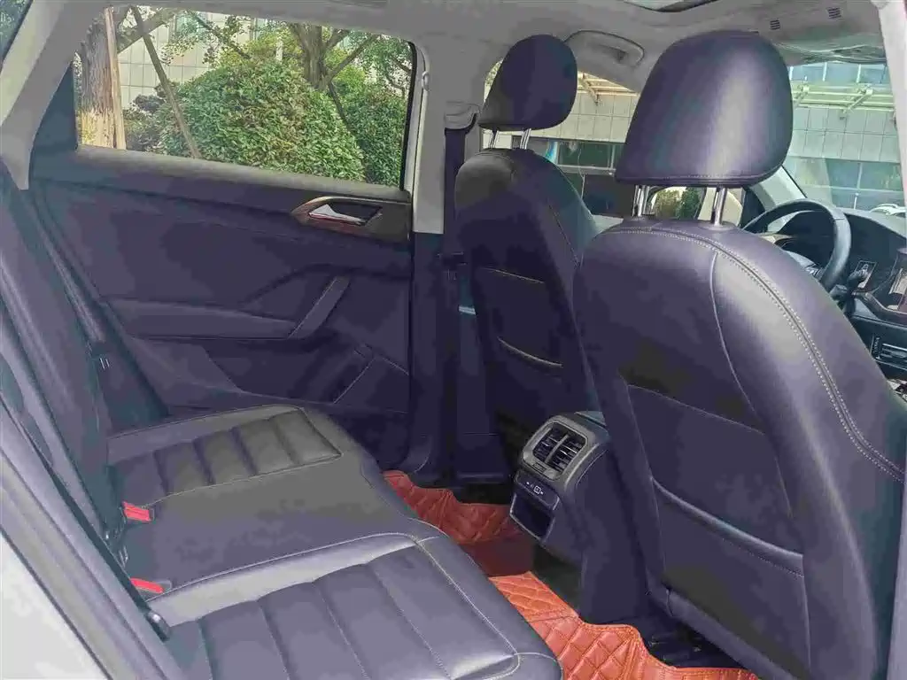 Volkswagen Tharu 2021 280TSI Comfort