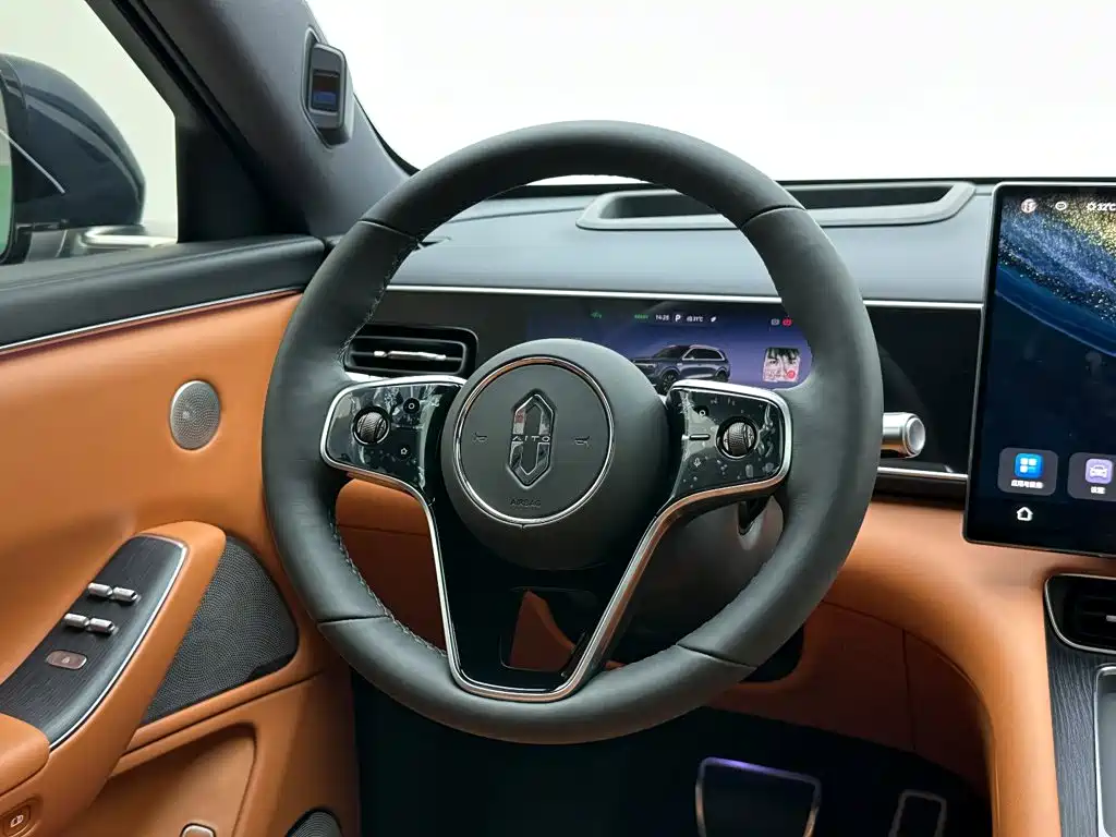 AITO AITO M7 — миниатюра 21