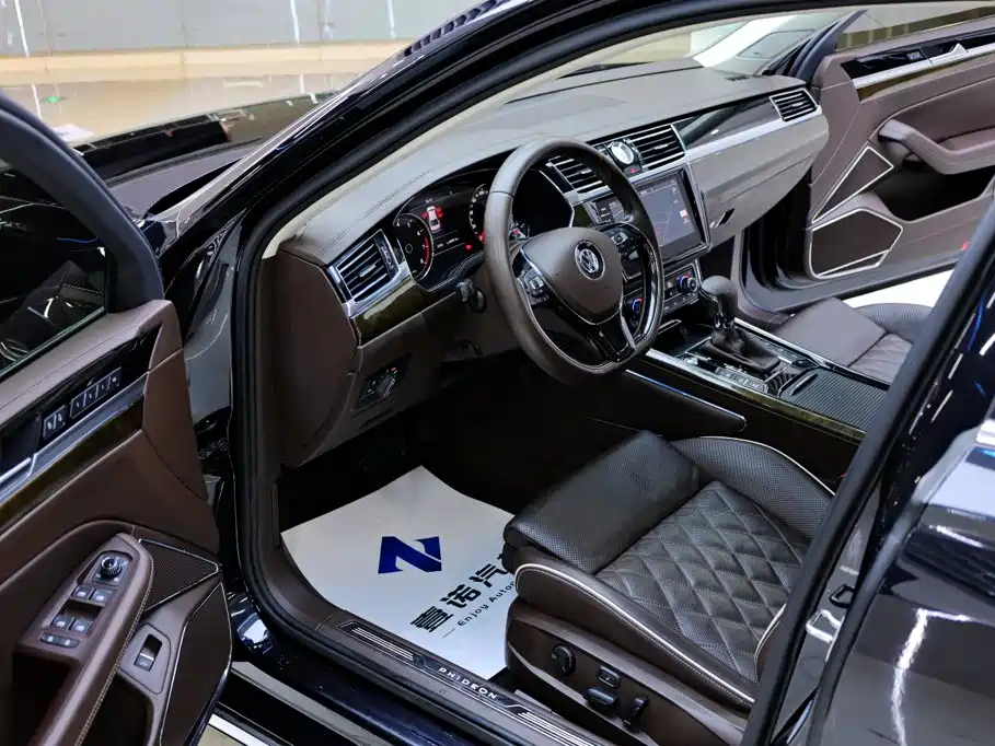 Volkswagen Phideon Facelift 380TSI 2WD Flagship Edition, фото 16