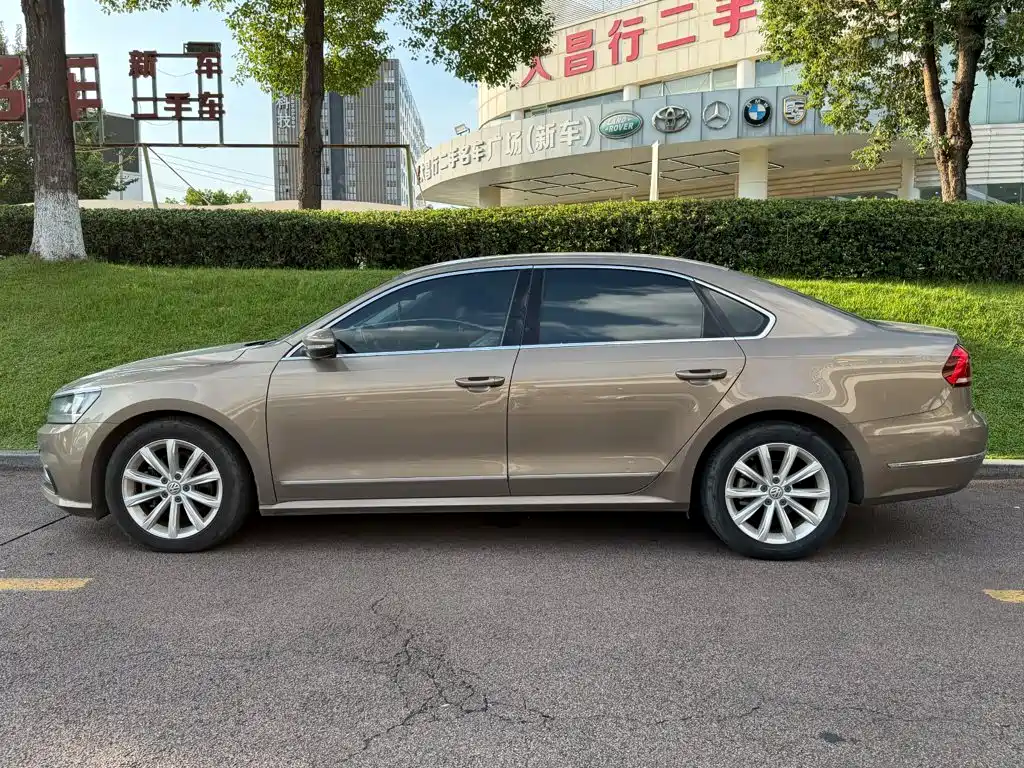 Volkswagen Passat — миниатюра 3