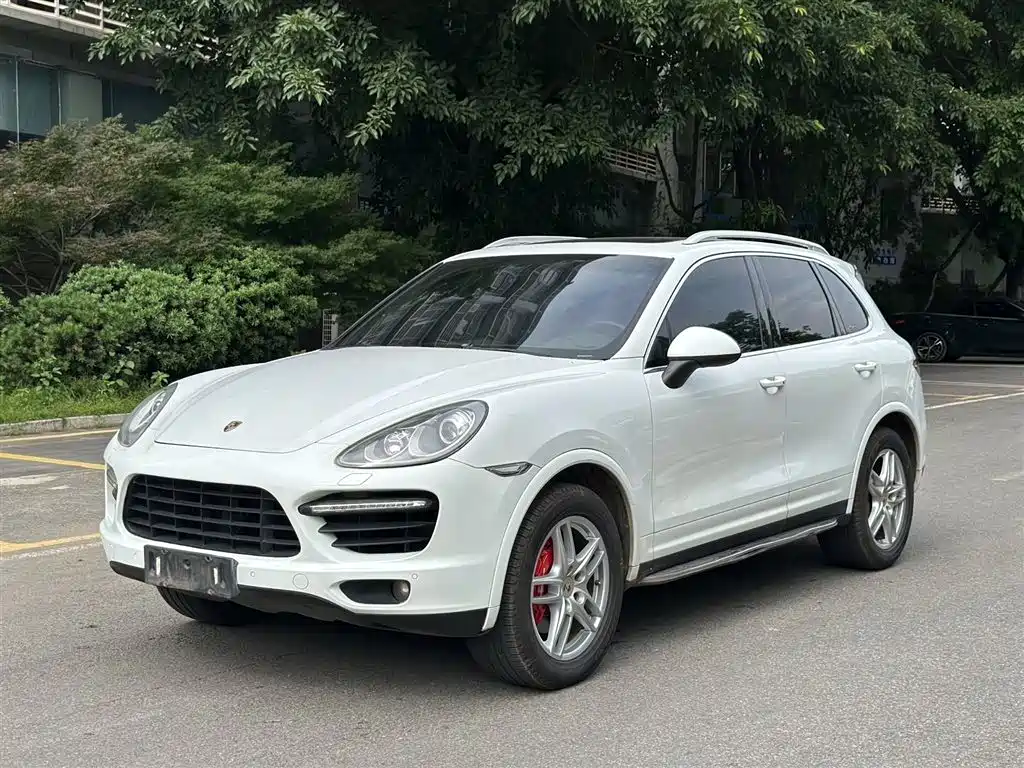 Porsche Cayenne 2014