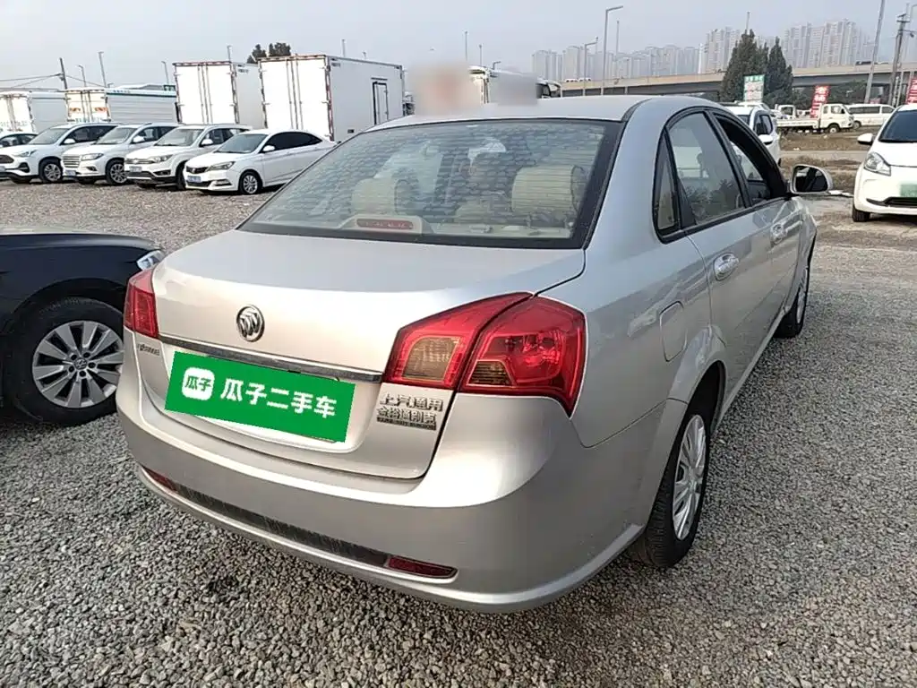 Buick Excelle — миниатюра 7