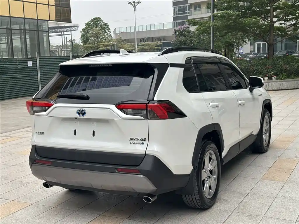 Toyota RAV4 — фотографии объявления, Фото 24