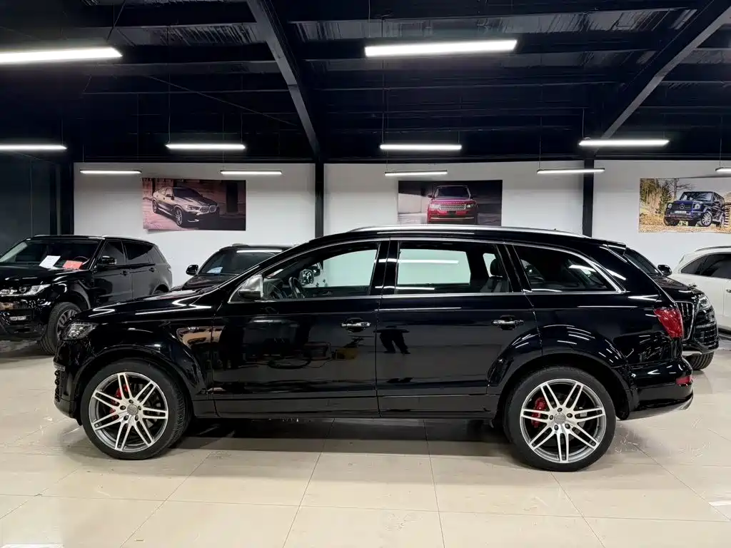 Audi Q7 — миниатюра 7