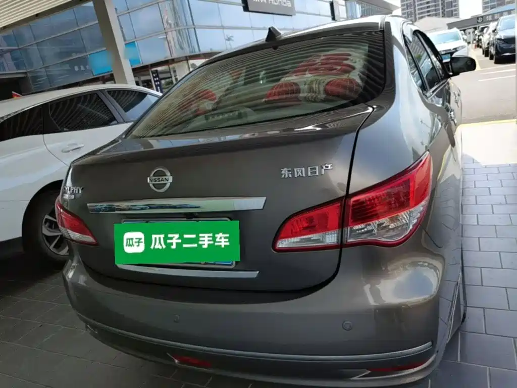 Nissan Sylphy — миниатюра 6