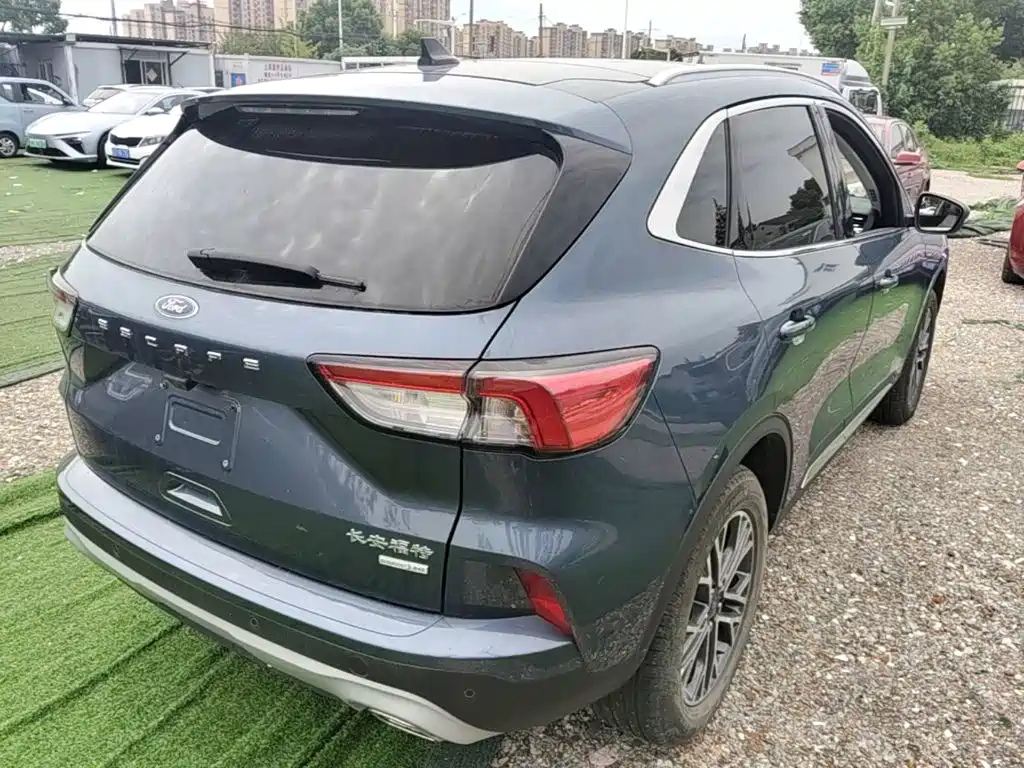 Ford Escape — миниатюра 7