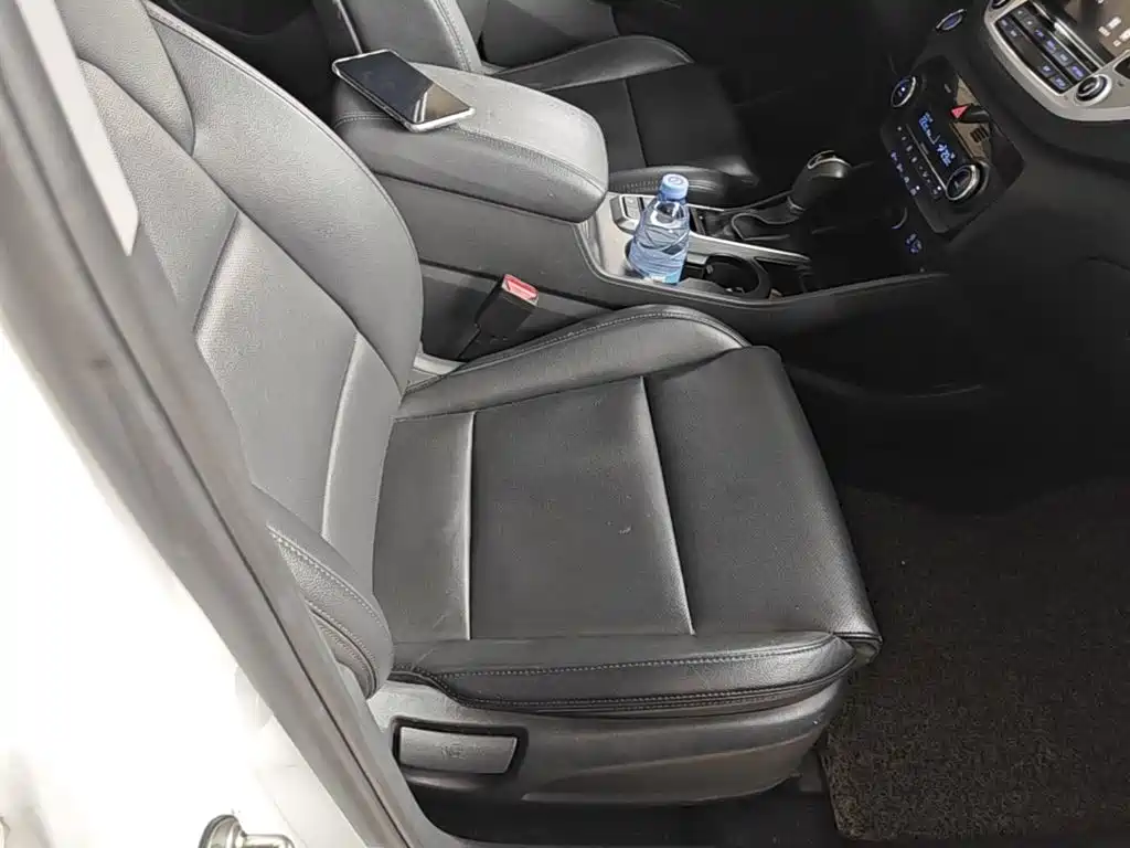 Hyundai Tucson — миниатюра 25