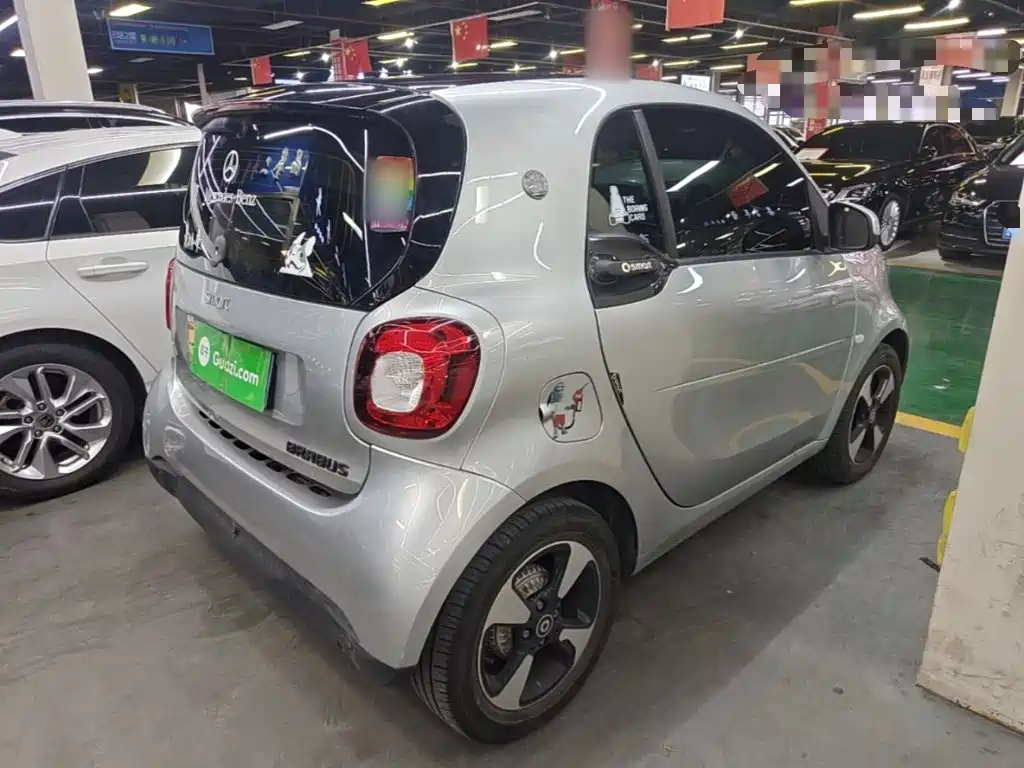 smart Smart Fortwo — миниатюра 7