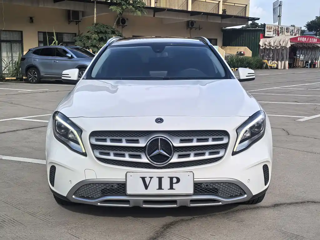 Mercedes-Benz GLA — миниатюра 3
