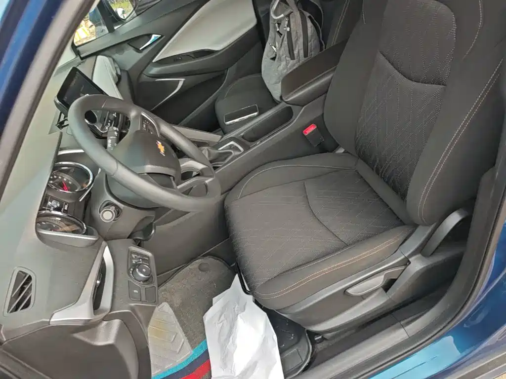 Chevrolet Volando — миниатюра 15