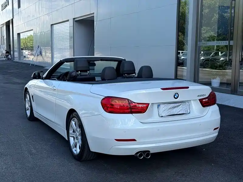 BMW 4 SERIES