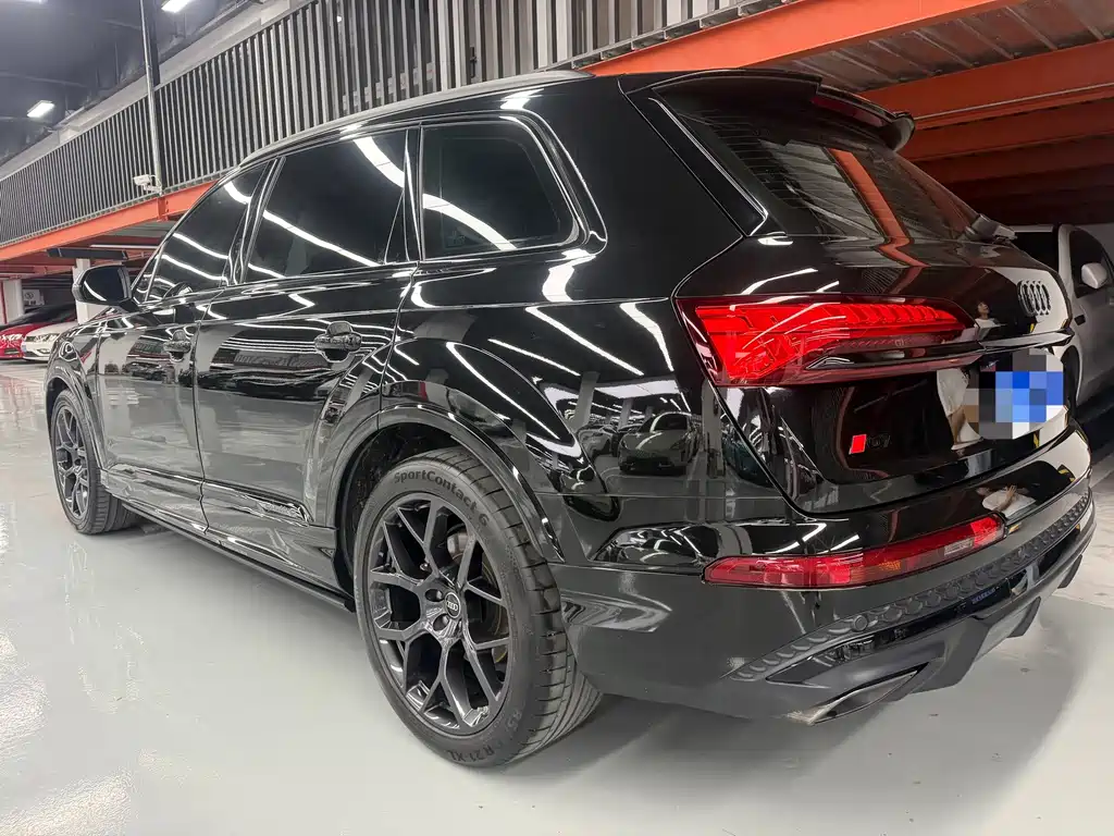 Audi Q7 — миниатюра 18