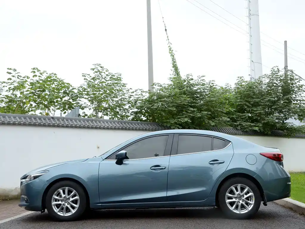 Mazda 3 Axela — миниатюра 6