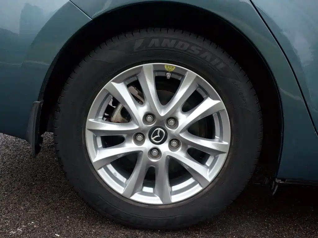 Mazda 3 Axela — миниатюра 13