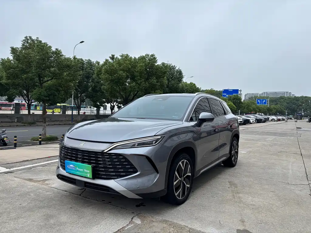 BYD L DM-i
