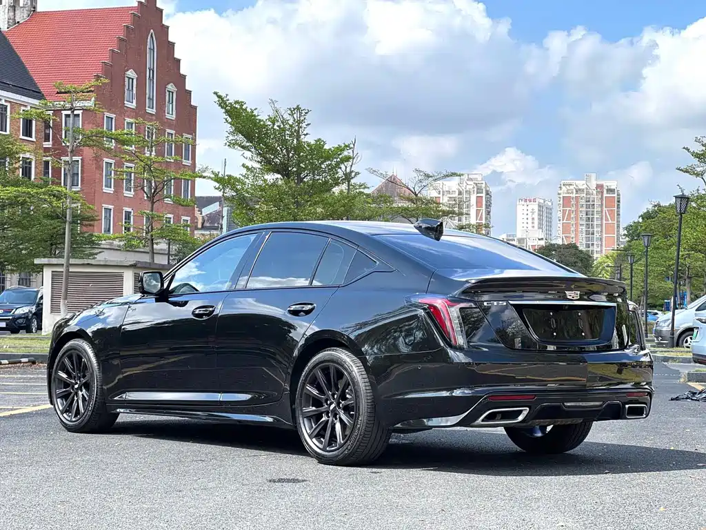 Cadillac CT5 — миниатюра 4