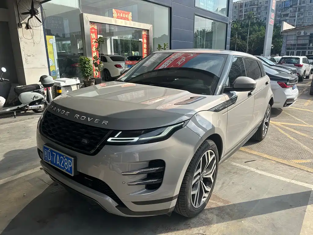 Land Rover Evoque 2024