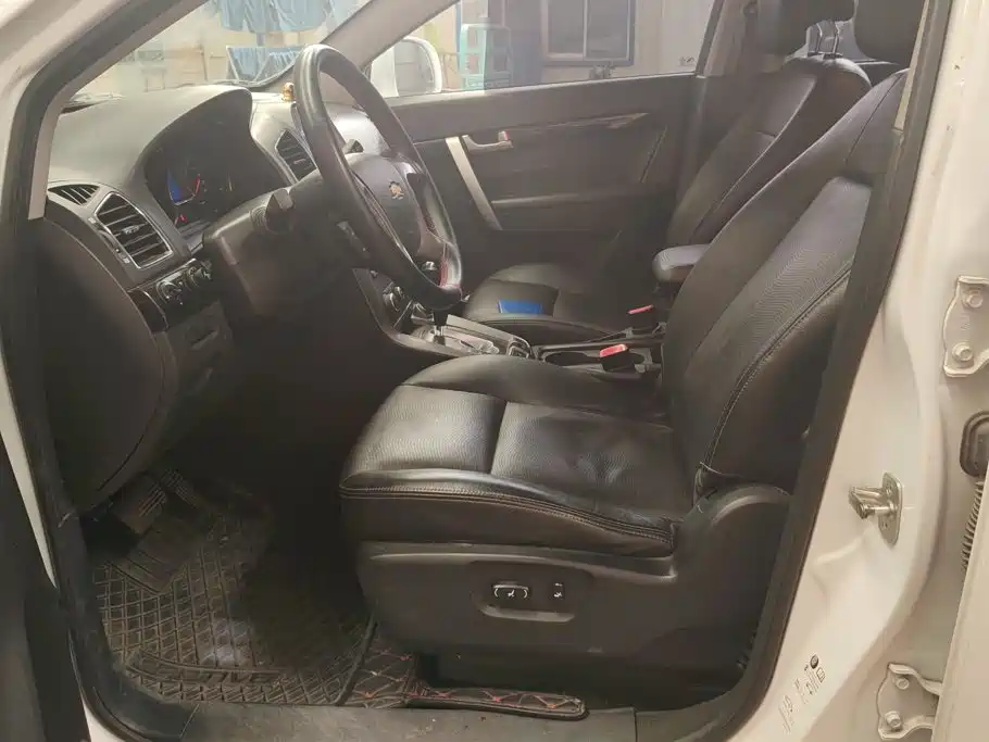 Chevrolet Captiva — миниатюра 9